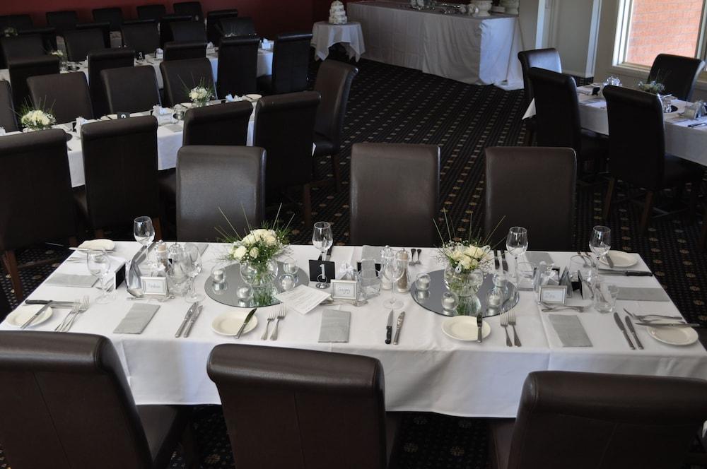 Comfort Inn Bishops Lodge Хэй Экстерьер фото
