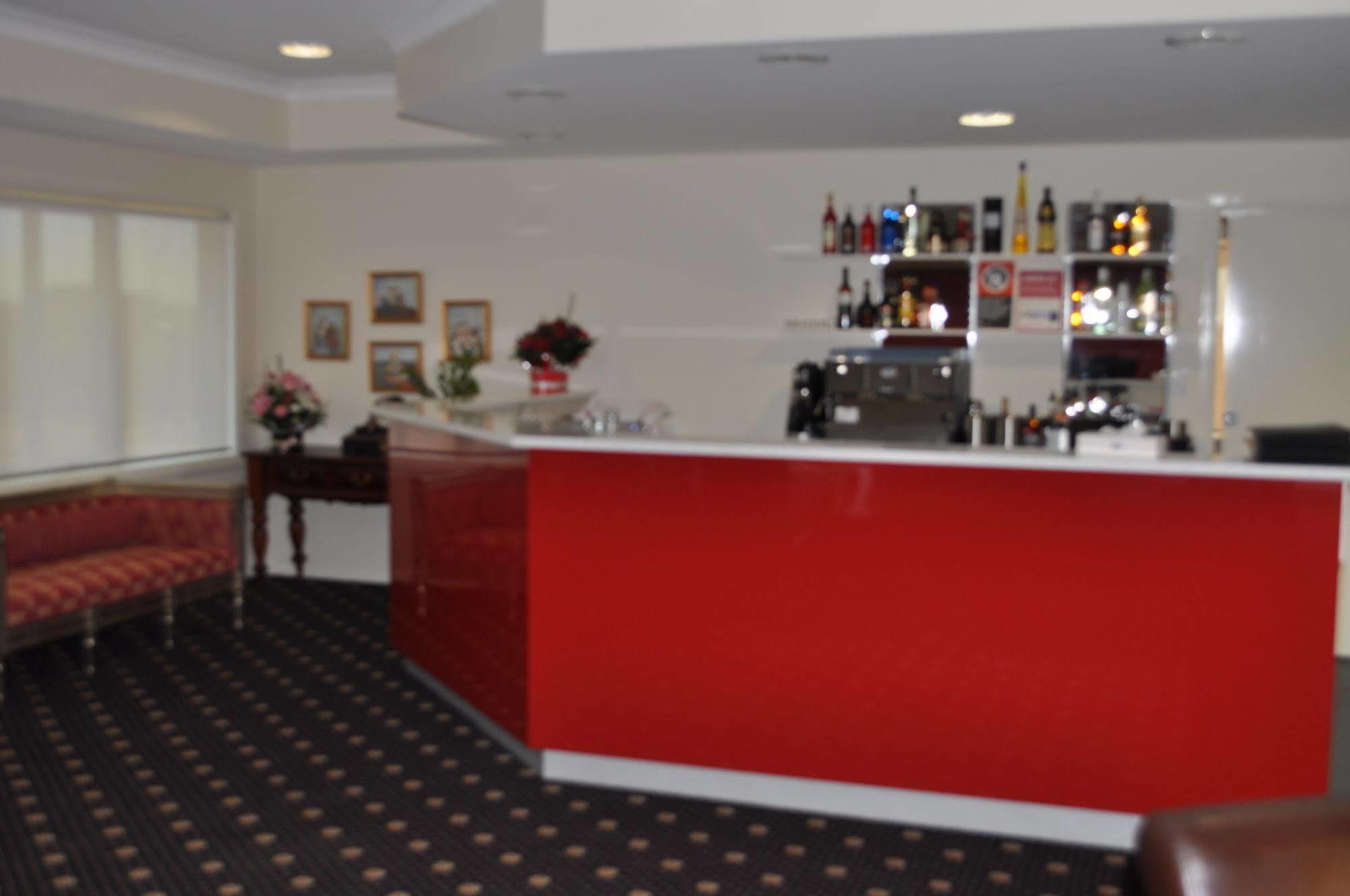 Comfort Inn Bishops Lodge Хэй Экстерьер фото